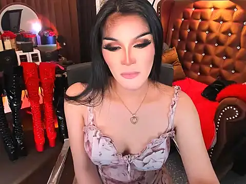 Snapshot of devongarcia chatting on November 22, 2025, 3:33 pm devongarcia online show from November 22, 2025, 3:33 pm