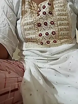 Snapshot of NISHU-TELUGU chatting on September 15, 2025, 5:13 pm NISHU-TELUGU online show from September 15, 2025, 5:13 pm