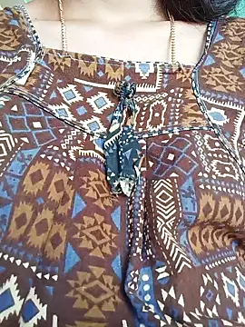 Snapshot of NISHU-TELUGU chatting on November 18, 2025, 3:34 am NISHU-TELUGU online show from November 18, 2025, 3:34 am