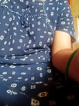 Snapshot of NISHU-TELUGU chatting on November 30, 2025, 4:38 am NISHU-TELUGU online show from November 30, 2025, 4:38 am