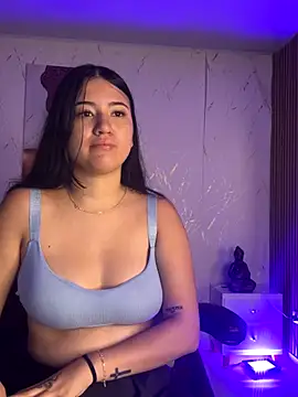 chloekitty69 online show from October 30, 2025, 11:33 am