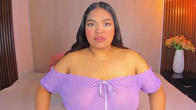 Snapshot of RileyDolly chatting on October 19, 2025, 3:18 am RileyDolly online show from October 19, 2025, 3:18 am