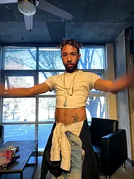 Snapshot of Orgazmic007 chatting on November 13, 2025, 6:18 pm Orgazmic007 online show from November 13, 2025, 6:18 pm