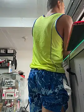 Snapshot of Terra-22cm chatting on October 17, 2025, 2:19 pm Terra-22cm online show from October 17, 2025, 2:19 pm