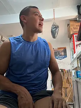 Snapshot of Terra-22cm chatting on October 31, 2025, 7:15 pm Terra-22cm online show from October 31, 2025, 7:15 pm