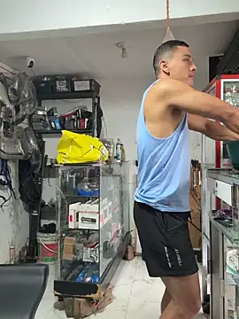 Snapshot of Terra-22cm chatting on November 14, 2025, 12:48 pm Terra-22cm online show from November 14, 2025, 12:48 pm