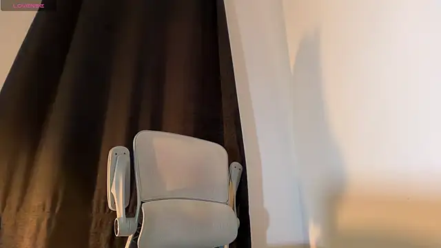 Angel bunny2 online show from November 28, 2025, 3:20 am