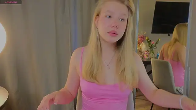 Snapshot of emilyshepar_d chatting on September 11, 2025, 2:11 am emilyshepar d online show from September 11, 2025, 2:11 am