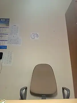 Snapshot of Ami_Foxy chatting on October 17, 2025, 9:34 am Ami Foxy online show from October 17, 2025, 9:34 am