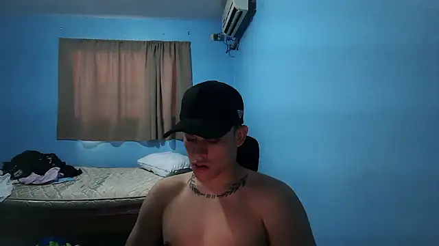 Jaket lovers online show from October 13, 2025, 6:41 pm