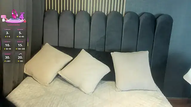 Snapshot of Gina_77 chatting on September 16, 2025, 12:06 pm Gina 77 online show from September 16, 2025, 12:06 pm