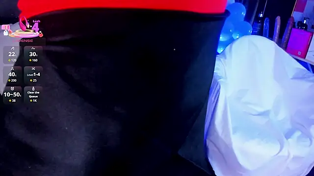 Snapshot of Gina_77 chatting on September 25, 2025, 2:10 pm Gina 77 online show from September 25, 2025, 2:10 pm