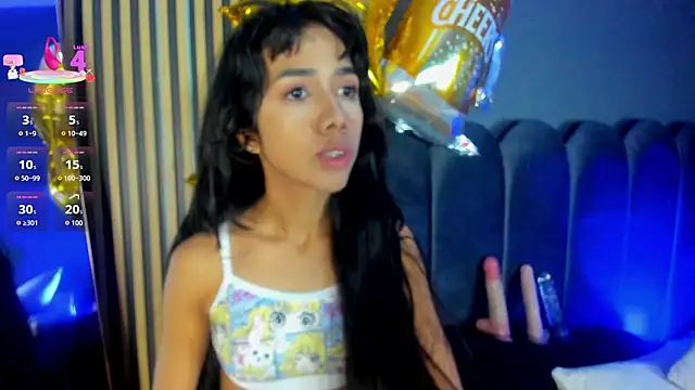 Snapshot of Gina_77 chatting on September 30, 2025, 12:43 pm Gina 77 online show from September 30, 2025, 12:43 pm