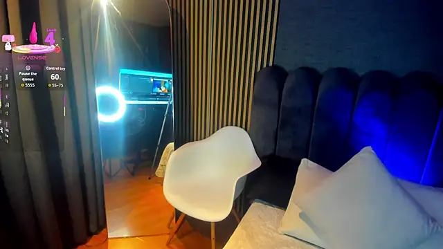 Snapshot of Gina_77 chatting on October 20, 2025, 12:05 pm Gina 77 online show from October 20, 2025, 12:05 pm