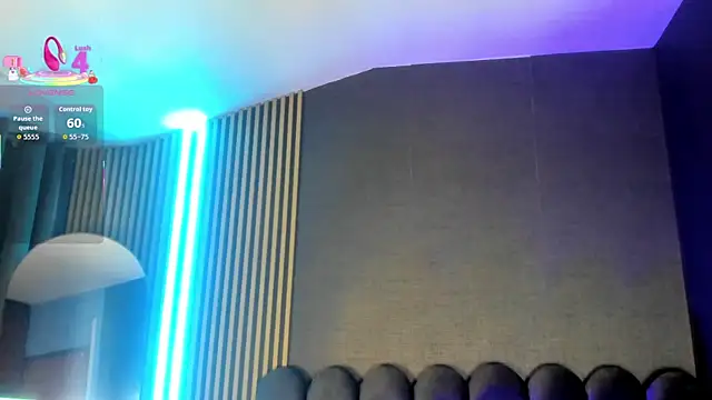 Snapshot of Gina_77 chatting on October 25, 2025, 12:02 pm Gina 77 online show from October 25, 2025, 12:02 pm