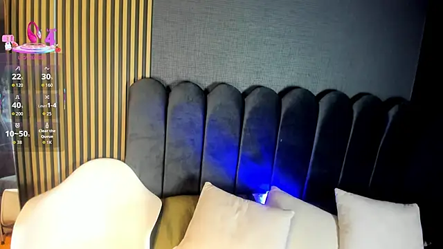 Snapshot of Gina_77 chatting on October 31, 2025, 12:06 pm Gina 77 online show from October 31, 2025, 12:06 pm