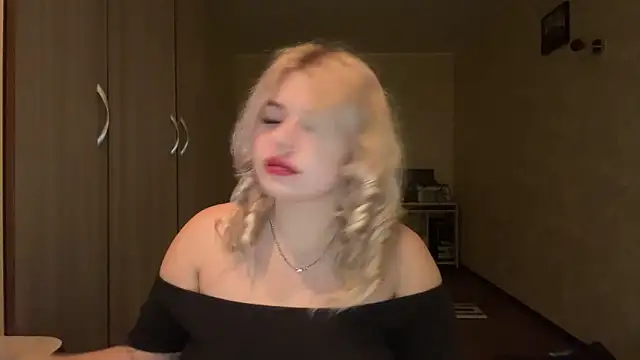 sunshinyflash online show from December 2, 2025, 6:58 pm