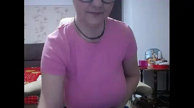 Mary x online show from March 12, 2025, 3:46 am