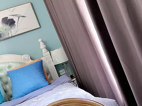 sarah111 online show from November 19, 2025, 2:33 am