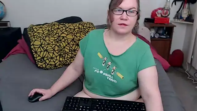 AnniDiMoni online show from December 14, 2025, 8:24 pm