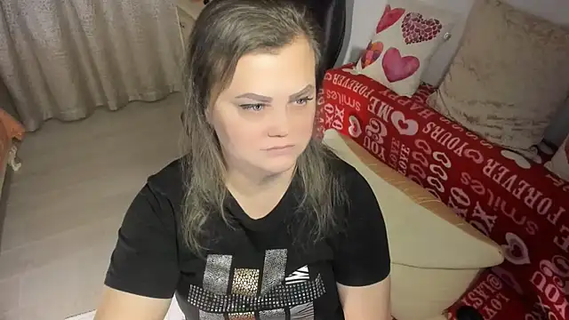 MildMature online show from January 28, 2025, 9:29 pm