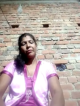 Savita992 online show from October 19, 2025, 3:01 pm