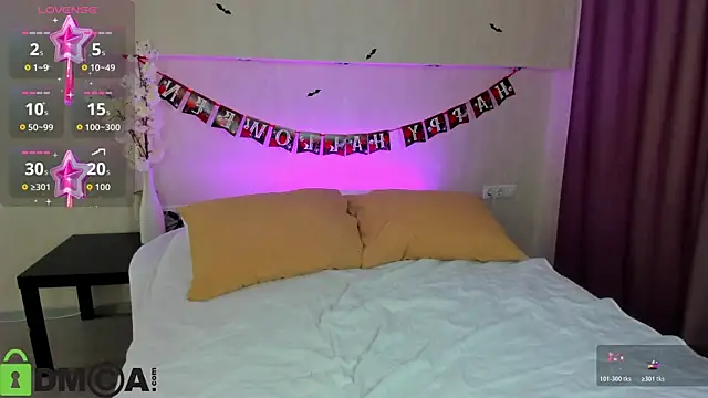 Snapshot of Adelina_Bliss chatting on November 1, 2025, 9:22 am Adelina Bliss online show from November 1, 2025, 9:22 am