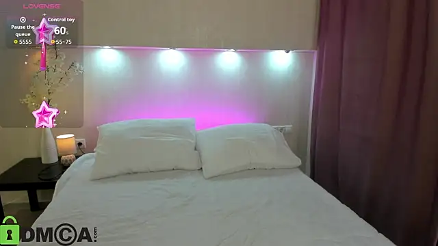 Snapshot of Adelina_Bliss chatting on December 4, 2025, 9:18 am Adelina Bliss online show from December 4, 2025, 9:18 am