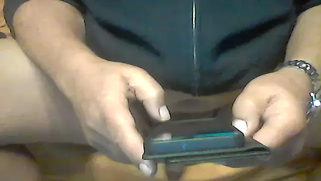 Snapshot of Knabenpenis@xh chatting on October 12, 2025, 8:02 am Knabenpenisxh online show from October 12, 2025, 8:02 am