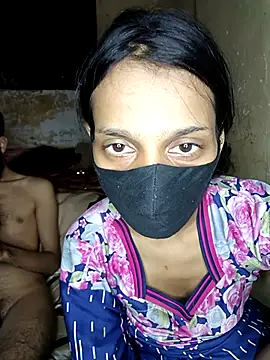 ursumita online show from November 21, 2025, 9:13 pm