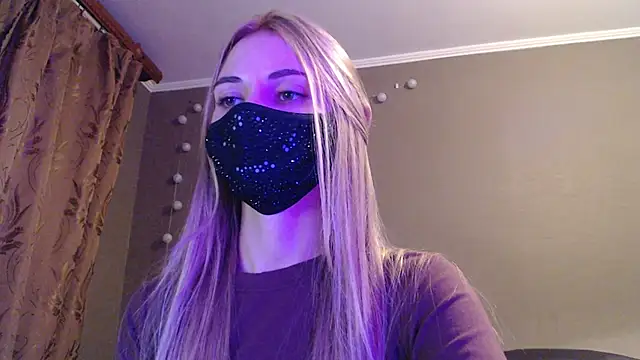 Snapshot of Iris_lave chatting on September 12, 2025, 6:19 pm Iris lave online show from September 12, 2025, 6:19 pm