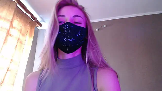 Snapshot of Iris_lave chatting on September 14, 2025, 11:20 am Iris lave online show from September 14, 2025, 11:20 am