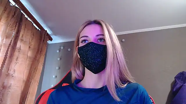 Snapshot of Iris_lave chatting on October 25, 2025, 2:02 pm Iris lave online show from October 25, 2025, 2:02 pm