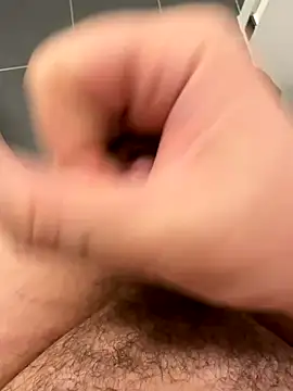 Snapshot of Whitecock1020 chatting on November 30, 2025, 4:11 pm Whitecock1020 online show from November 30, 2025, 4:11 pm