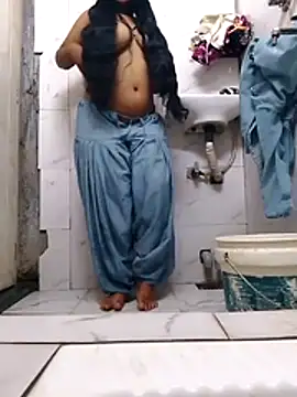 Snapshot of jaanu_sex_girl chatting on October 9, 2025, 7:50 am jaanu sex girl online show from October 9, 2025, 7:50 am