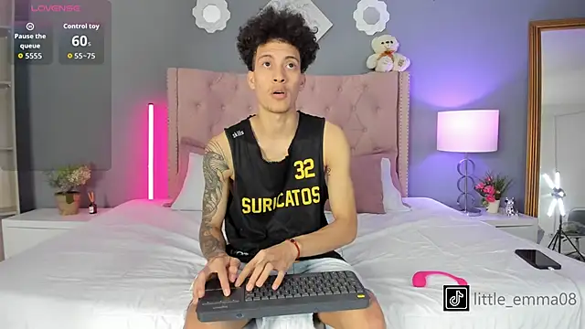 Joe And Emma online show from November 1, 2025, 8:11 pm