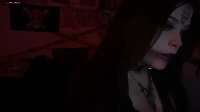 PixelKitty  online show from October 31, 2025, 11:06 pm