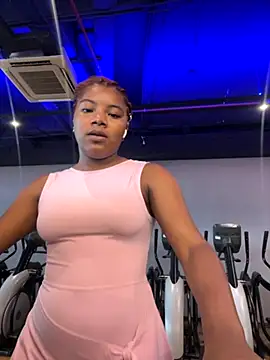 chocolatito-ho online show from September 18, 2025, 7:05 pm