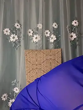 Snapshot of Milena-MilfaXXX chatting on November 13, 2025, 1:04 am Milena-MilfaXXX online show from November 13, 2025, 1:04 am