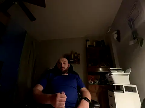 Snapshot of Bidea2034 chatting on November 3, 2025, 1:51 am Bidea2034 online show from November 3, 2025, 1:51 am