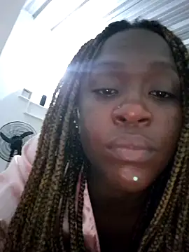 AranzaBliz online show from September 23, 2025, 4:37 am