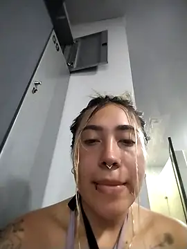 Snapshot of _ManuVeelez chatting on November 21, 2025, 1:15 am ManuVeelez online show from November 21, 2025, 1:15 am