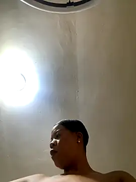 THICKBUNNYCHICKxxx online show from October 23, 2025, 8:40 pm