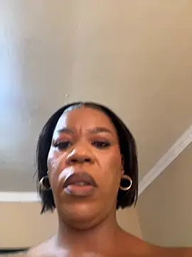 THICKBUNNYCHICKxxx online show from November 2, 2025, 9:33 am