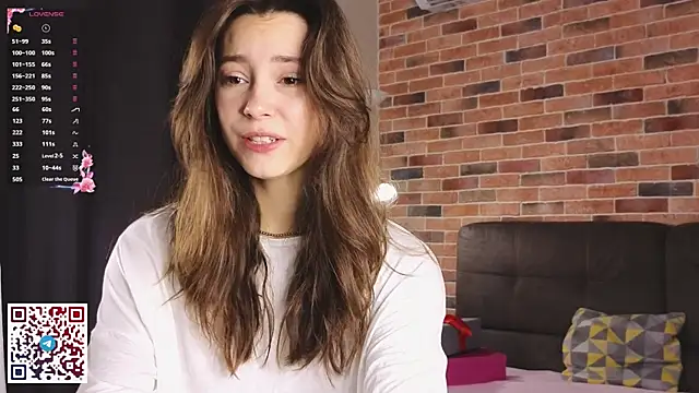 JasminDoroti online show from September 10, 2025, 6:13 am