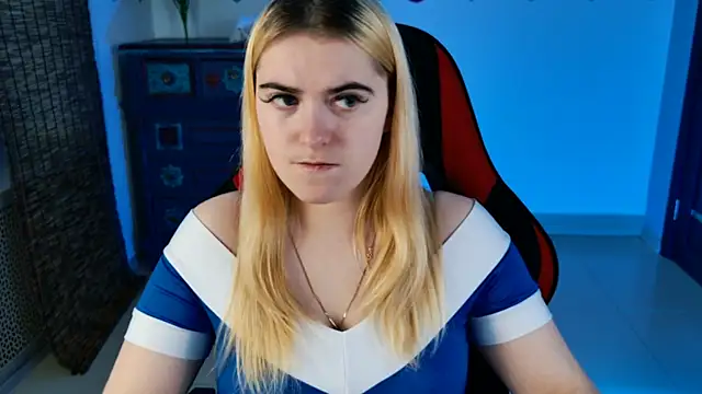 Snapshot of Stef_Nicks chatting on October 23, 2025, 9:08 am Stef Nicks online show from October 23, 2025, 9:08 am