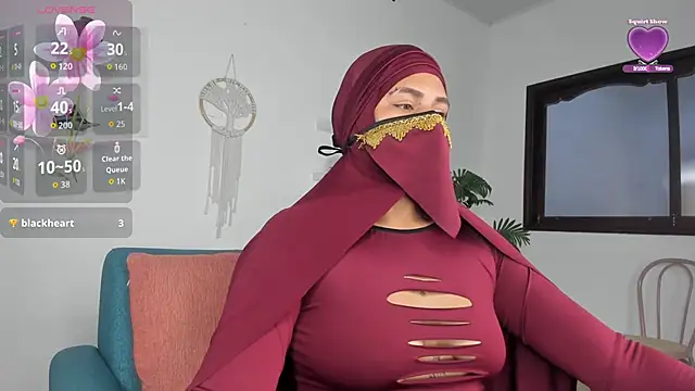 Snapshot of zali_mahamed chatting on October 28, 2025, 9:13 am zali mahamed online show from October 28, 2025, 9:13 am