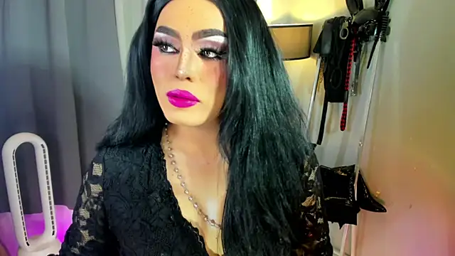 MagnaCumLoader17 online show from November 12, 2025, 11:25 pm