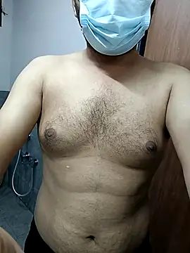 hothunk 7 online show from September 28, 2025, 8:14 pm