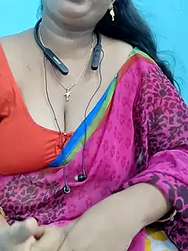 yelmaji91 online show from September 28, 2025, 4:29 am